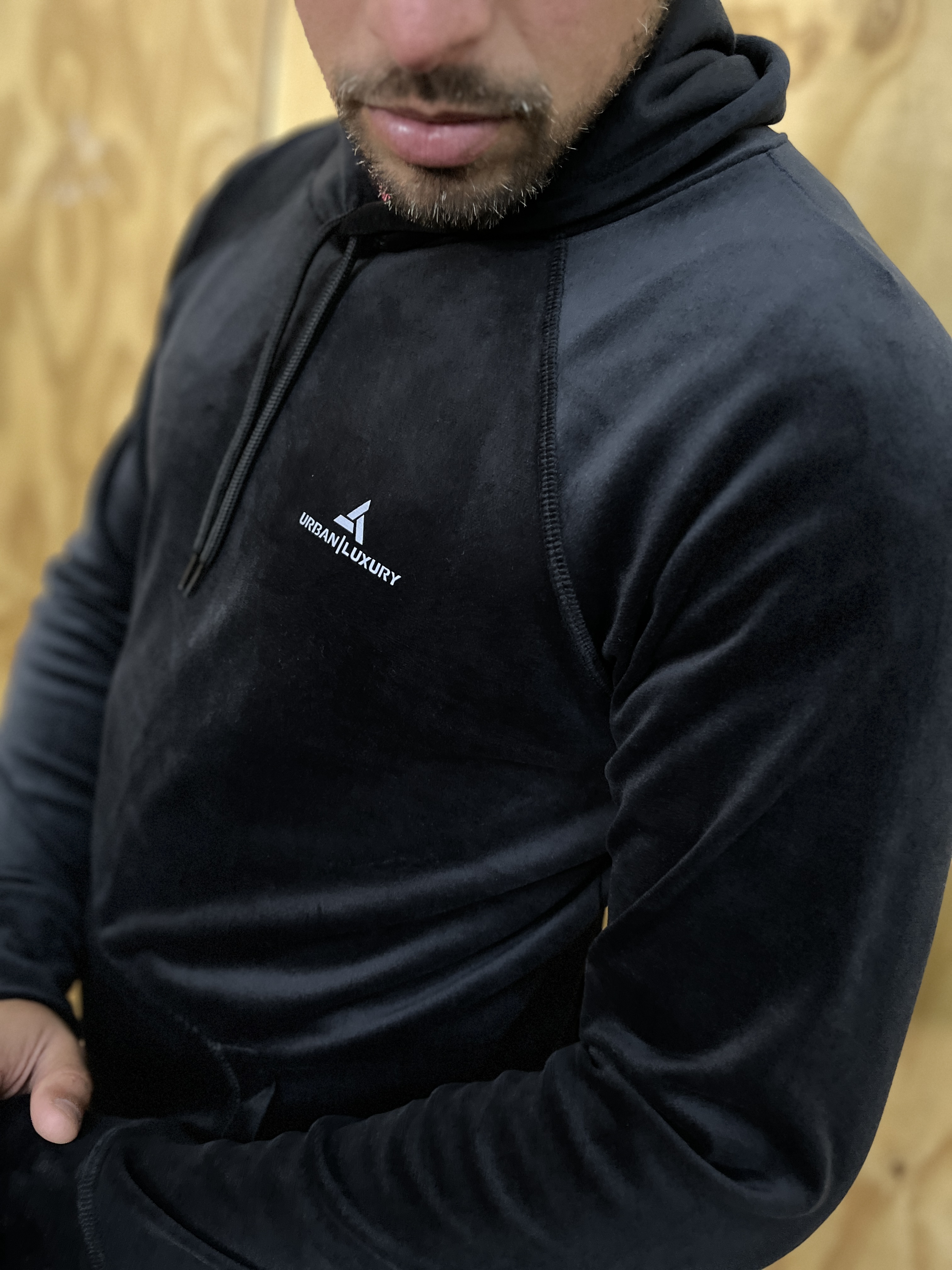 BUZO PLUSH URBAN LUXURY